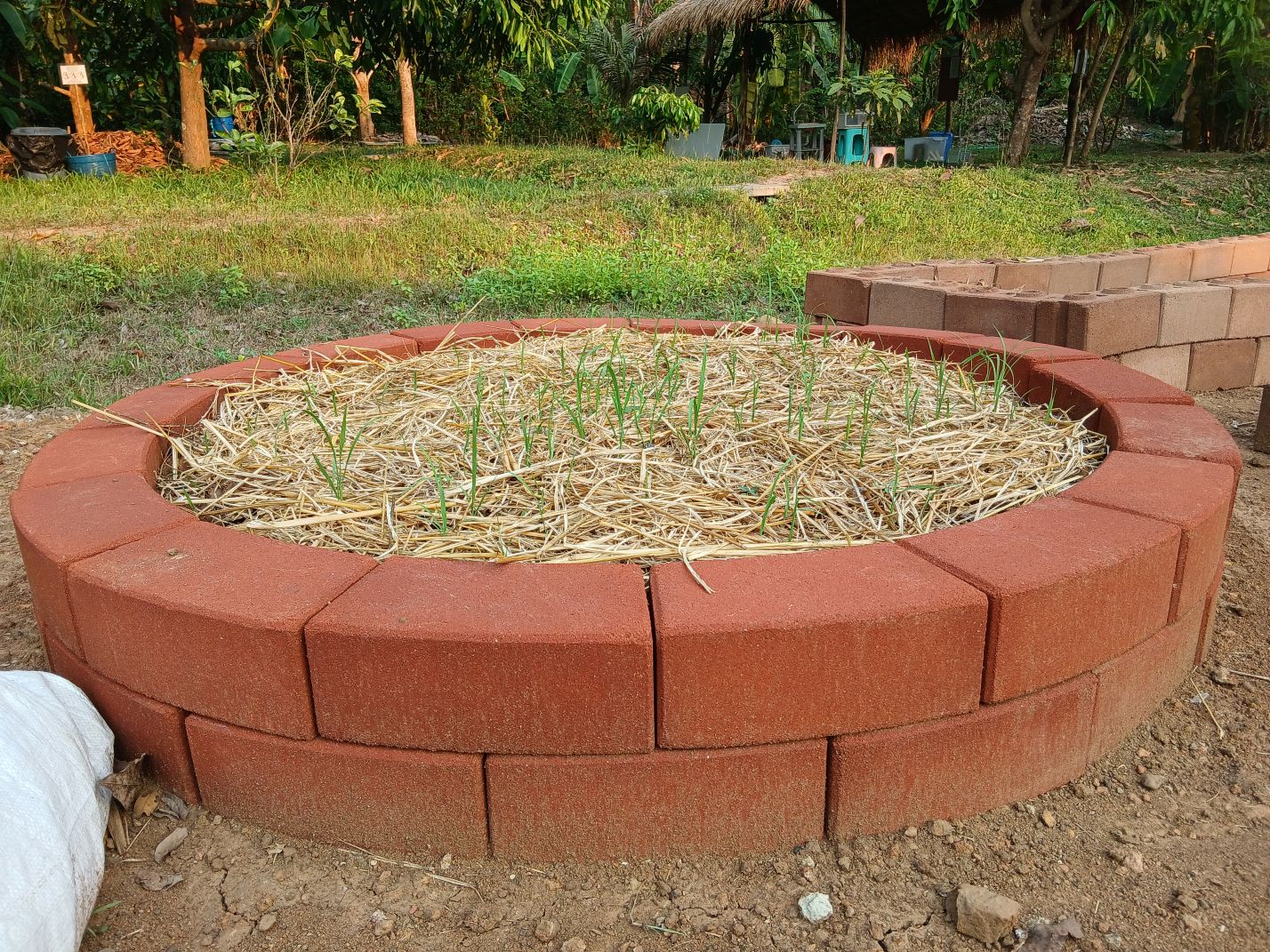 garden circle